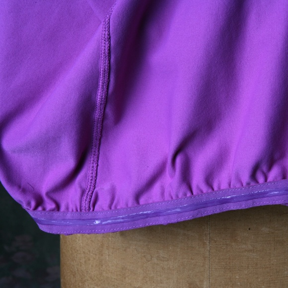 Kyodan Workout Top Elastic Hem Ruched Back V-neck - Picture 8 of 11